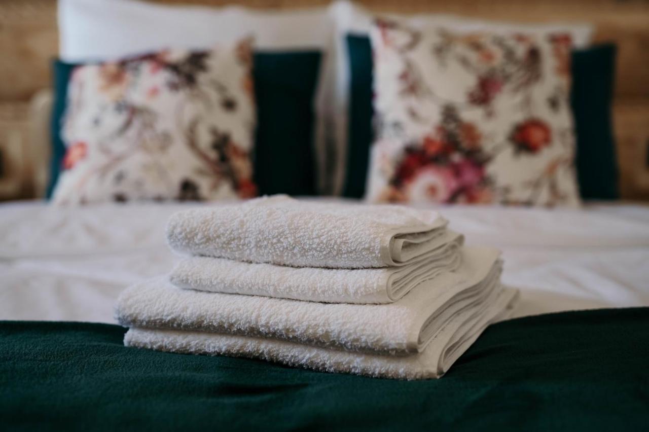 Bed and Breakfast Tarasowka U Zajaca Czerwienne Екстер'єр фото