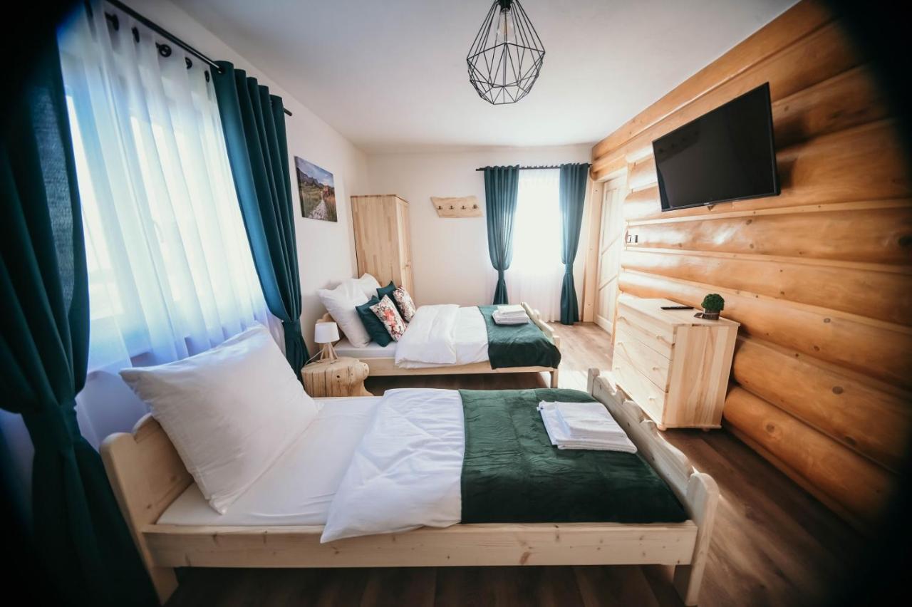 Bed and Breakfast Tarasowka U Zajaca Czerwienne Екстер'єр фото